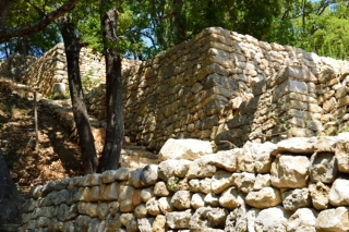 Mur en Pierres seches de Provence